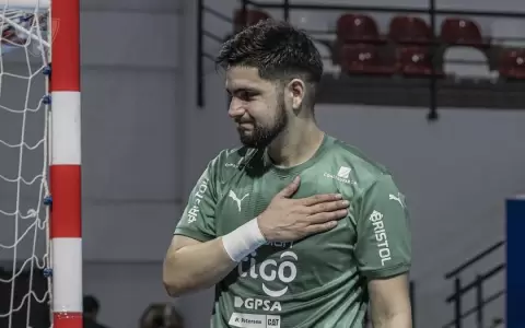 Futsal: paraguayo compite por el premio al mejor arquero del mundo