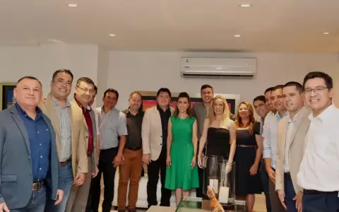 Pe�a ratific� todo su acompa�amiento a gobernadores en un encuentro