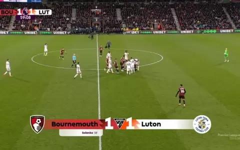 Premier League: futbolista se desploma y suspenden el partido