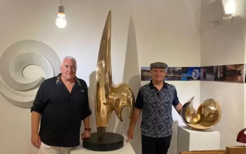 "Arbissone" inaugur� muestra en Pueblo Garz�n, Uruguay