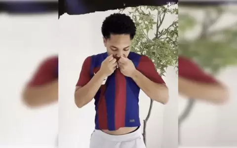 Vitor Roque jugar� en el Barcelona