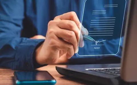 Juntar�n casi 50 mil firmas digitales para nueva Ley Antinepotismo