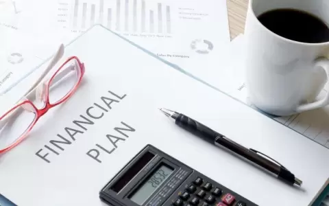 BCP ajusta requisitos financieros y regulatorios para el 2024