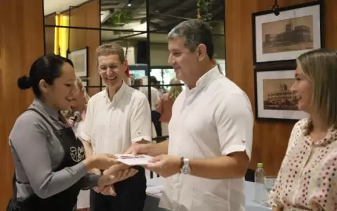 Mozos certificaron sus competencias laborales adquiridas mediante la experiencia
