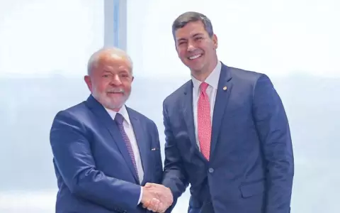 Itaip�: demora en fijar tarifa es porque "buscan mejor precio" para Paraguay
