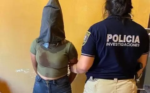 Mujer qued� detenida por sospechas de haber asesinado a un hombre a pu�aladas