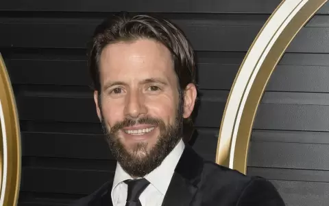 Actor Christian Oliver muere en accidente a�reo junto a sus dos hijas