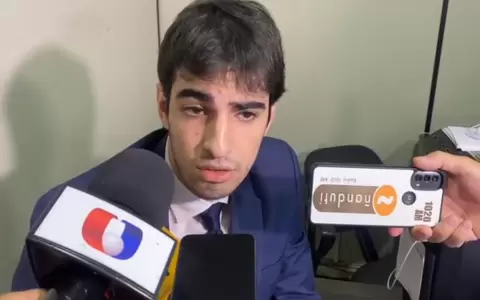 Piden procesar a "nepobabies" por cobro indebido de honorarios