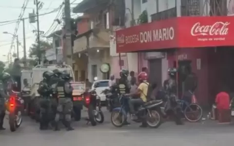 Por medio de gran operativo, incautaron m�quinas tragamonedas de local c�ntrico