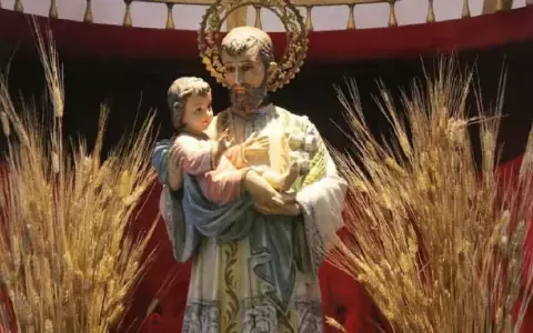 �Cu�l es el santo que ayuda a conseguir trabajo urgente?