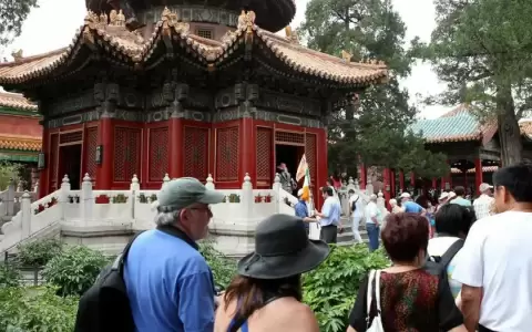 Poblaci�n china se redujo en 2,08 millones de personas