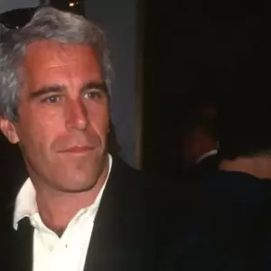 El esc�ndalo de los archivos de Epstein se lleva por delante al jefe de Gabinete del primer ministro brit�nico