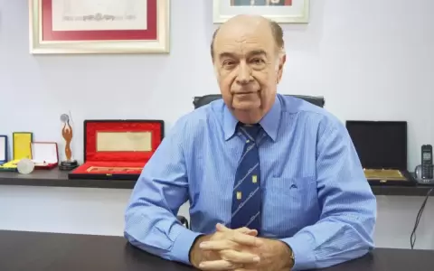 Siguen las movidas financieras: nace Zeta Banco