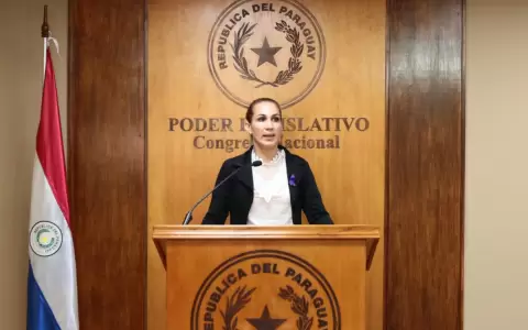 Operativo encubierto: cae abogada, exasesora de senadora, por supuesto ofrecimiento de cargos en IPS