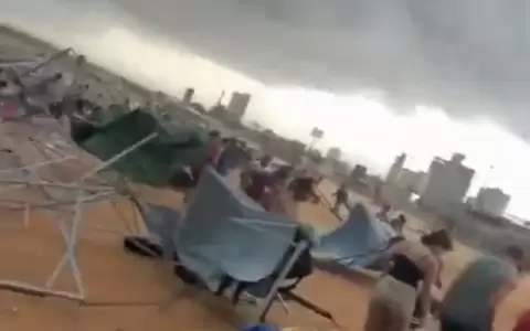 Temporal sacudi� playa encarnacena
