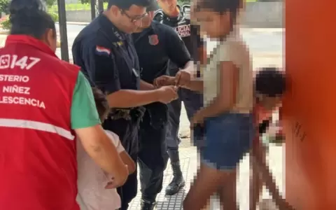 Imputan a una mujer por obligar a mendigar a sus hijos, nada se sabe del progenitor