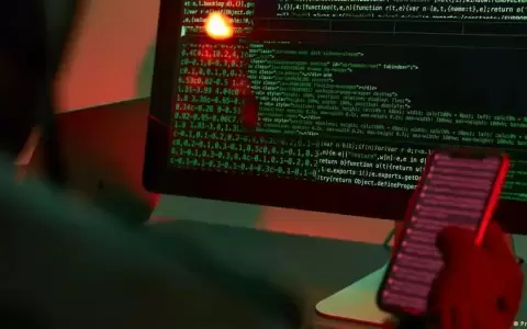 AMLO promete investigar hackeo a casi 300 periodistas