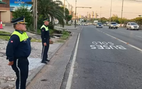 Carril �nico: m�s de 50 conductores multados en los primeros d�as de sanciones