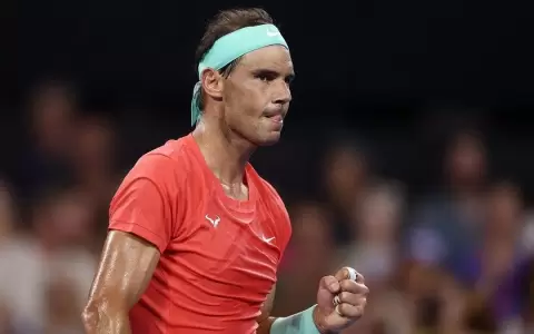 Rafael Nadal hila otra victoria e ilusiona en Brisbane
