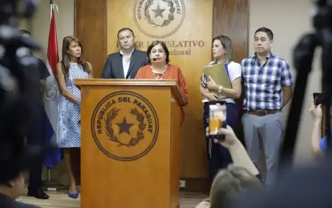 Opositores denuncian que proyecto "Hambre cero" es una "dictadura econ�mica"