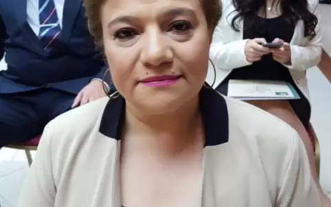 Jueza que censur� a Chena por supuesta violencia cuenta con varias denuncias en su contra