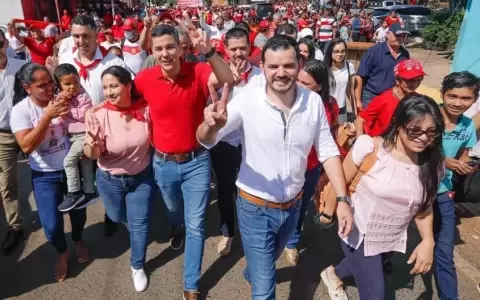 Esposa de viceministro ganaba 3,8  y ahora  20 millones en IPS