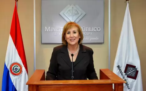 Fiscal que investiga a exasesor de Kattya Gonz�lez, archiv� denuncia contra Hern�n Rivas a�os atr�s