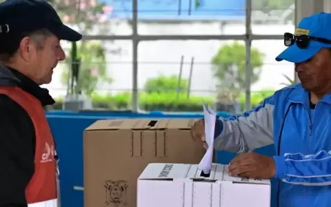 Ecuador: Daniel Noboa llama a consulta popular y refer�ndum