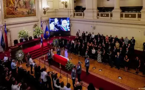 Chile comienza a despedir con honores al expresidente Pi�era