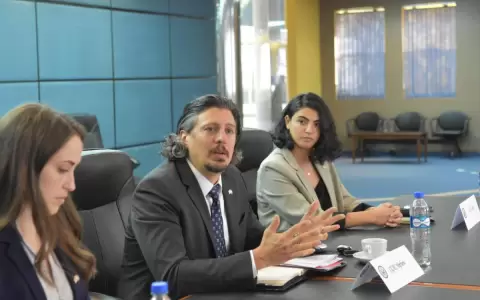 Funcionario anticorrupci�n de EE. UU. volver� a Paraguay este lunes