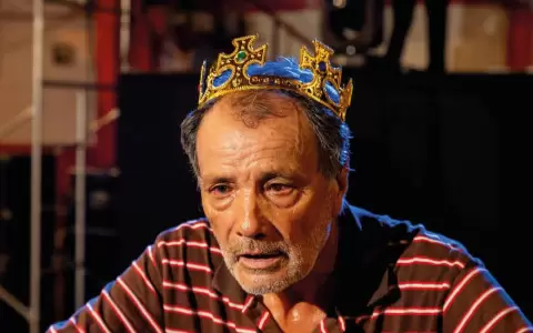 "El rey de los feos": Una tradici�n de la Chacarita vista con ojos nuevos