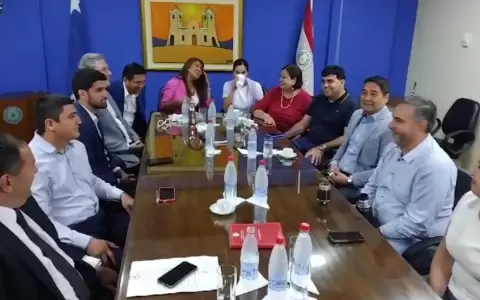 Oposici�n en el Senado se reorganiza bajo el nuevo "Bloque Democr�tico"