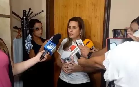 Senadores buscar�n mayor�a para lograr p�rdida de investidura de Kattya Gonz�lez