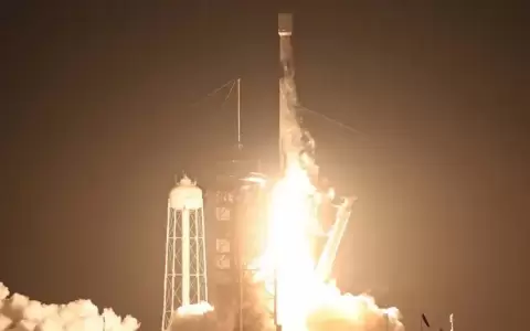 Nave espacial privada de EE. UU. despega hacia la Luna