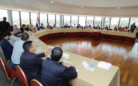 Aprueban pedido de informe sobre situaci�n patrimonial y financiera de Copaco