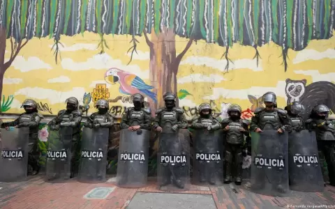 Manifestaci�n frente a la Corte Suprema en Colombia