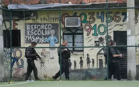 Megaoperativo policial en favelas de R�o de Janeiro dej� al menos siete muertos