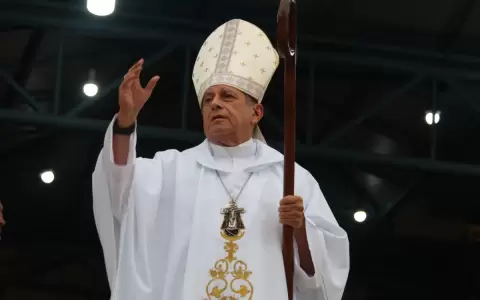 Obispo de Caacup�, Ricardo Valenzuela.