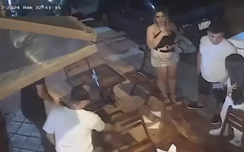 Piden ayuda para identificar a una mujer que recogi� una billetera en local gastron�mico
