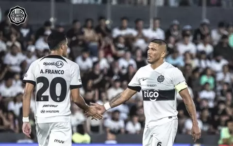 Richard Ortiz, el segundo futbolista con m�s Supercl�sicos