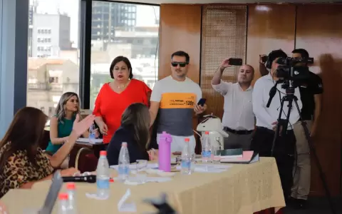 Tras incidentes en el Congreso, levantan sesi�n de la Comisi�n Permanente