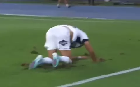 Ram�n Sosa casi se lesiona tras marcar un golazo