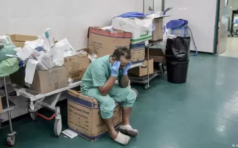 Tropas israel�es asaltan hospital Naser de Jan YunisTropas israel�es asaltan hospital Naser de Jan Yunis