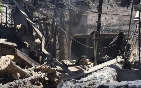 Registran explosi�n de caldera en f�brica de prendas en Lambar�
