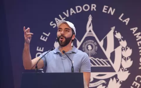 Bukele arremete contra la perspectiva de g�nero y la saca de las escuelas p�blicas de El Salvador