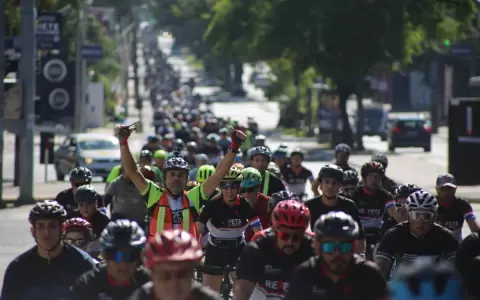 Proponen respetar al ciclista y al planeta
