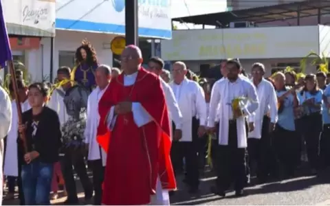 Domingo de Ramos: obispo exhorta a no traicionar a Jes�s cometiendo injusticias