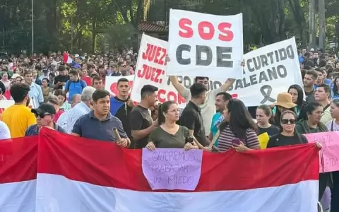 Con gran manifestaci�n, repudian inseguridad en Ciudad del Este