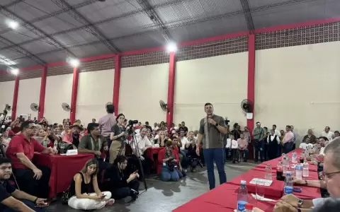 ANR ultima detalles de la convenci�n del s�bado