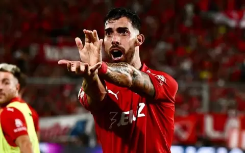 �Gabriel �valos anot� un gol a River Plate y cort� la mala racha!